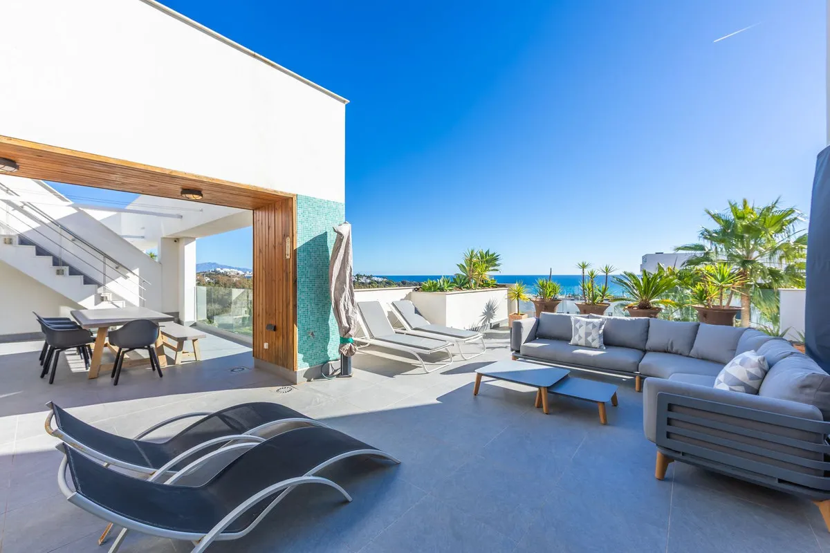 Penthouse te koop in Casares Playa, Malaga, Spanje