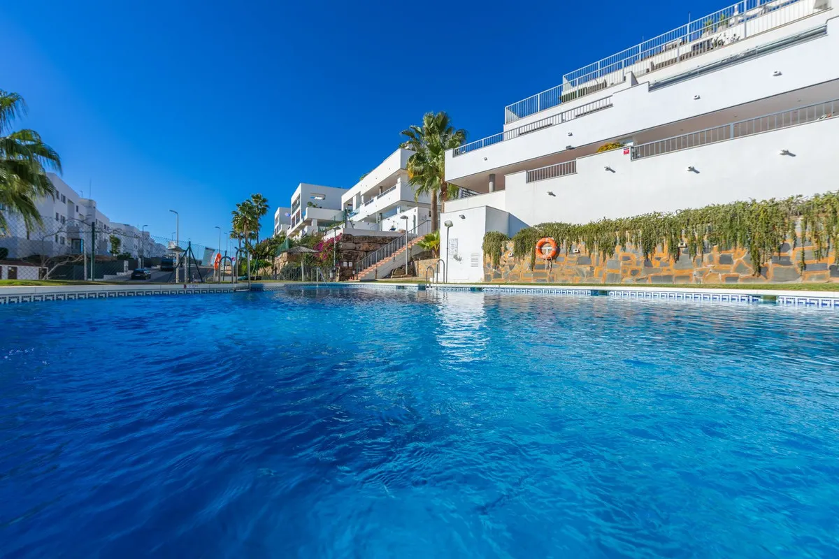 Penthouse te koop in Casares Playa, Malaga, Spanje