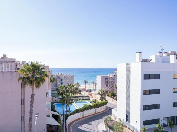 Penthouse te koop in El Campello, Alicante, Spanje