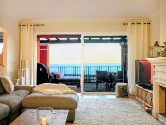 Penthouse te koop in Elviria, Malaga, Spanje