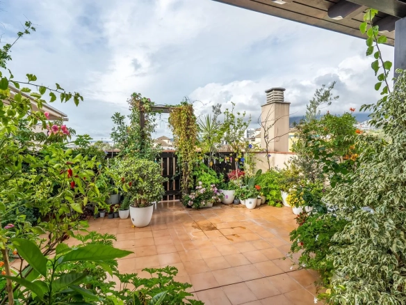 Penthouse te koop in Estepona, Malaga, Spanje