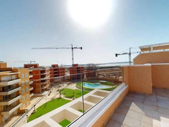 Penthouse te koop in Guardamar del Segura, Alicante, Spanje
