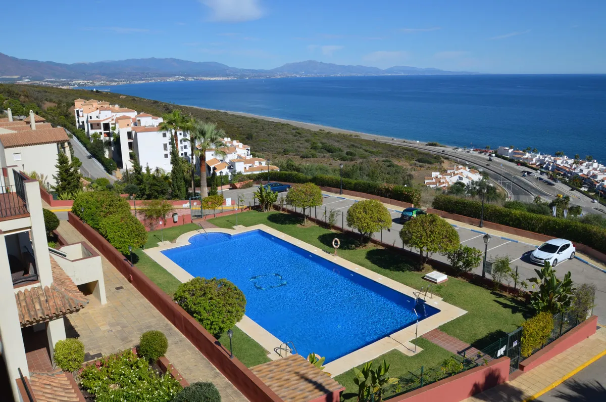 Penthouse te koop in La Duquesa, Malaga, Spanje