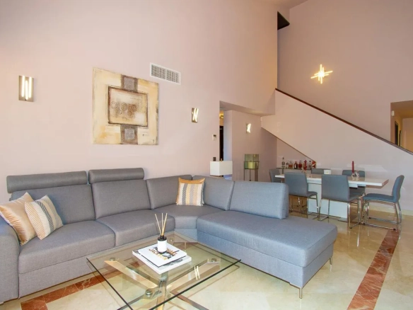 Penthouse te koop in La Mairena, Malaga, Spanje