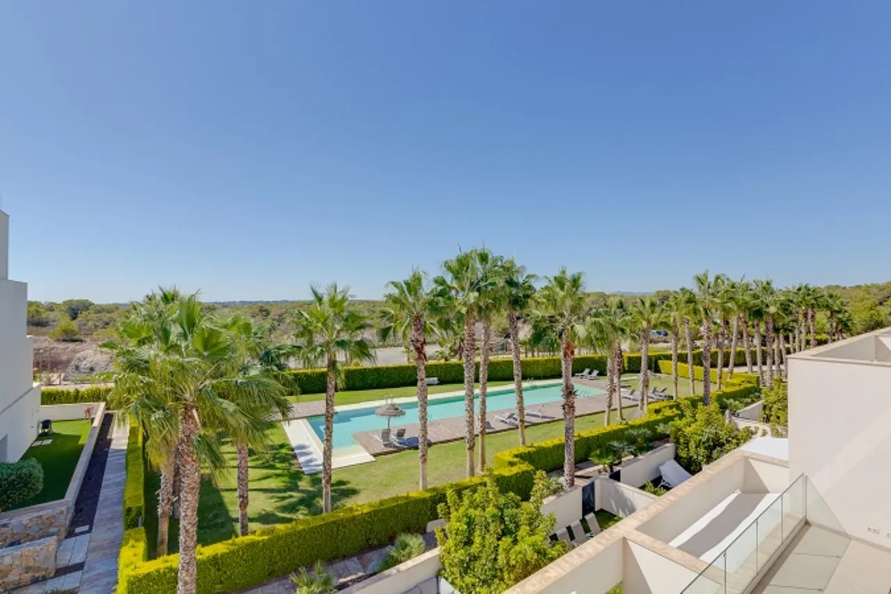 Penthouse te koop in Las Colinas Golf Resort, Alicante, Spanje