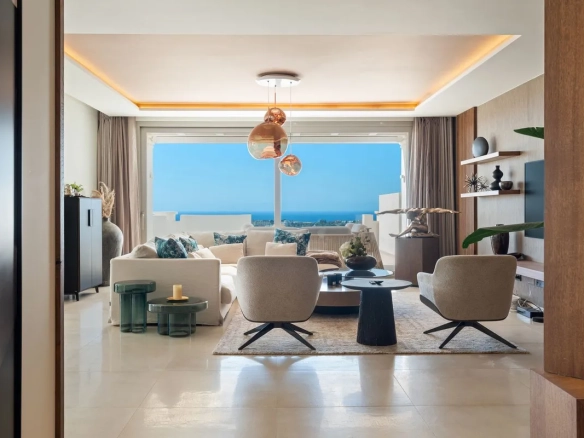 Penthouse te koop in Nueva Andalucia, Malaga, Spanje