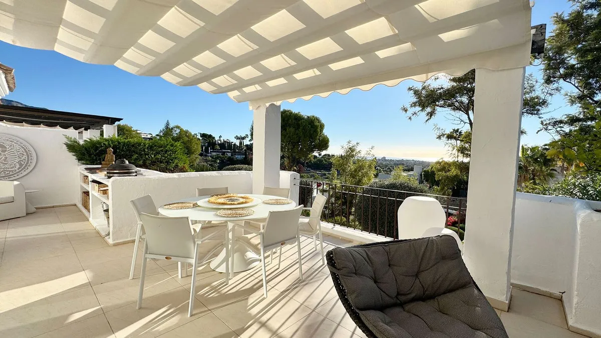 Penthouse te koop in Nueva Andalucia, Malaga, Spanje