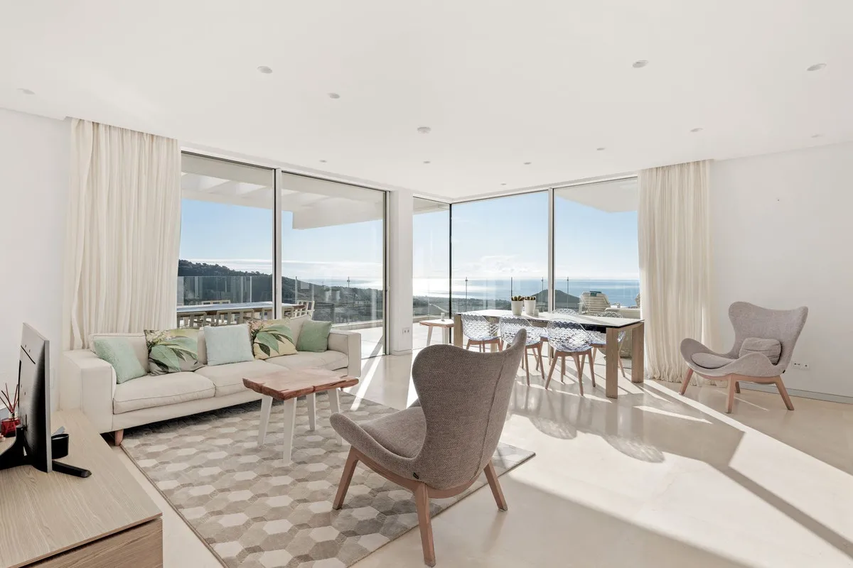 Penthouse te koop in Ojen, Malaga, Spanje