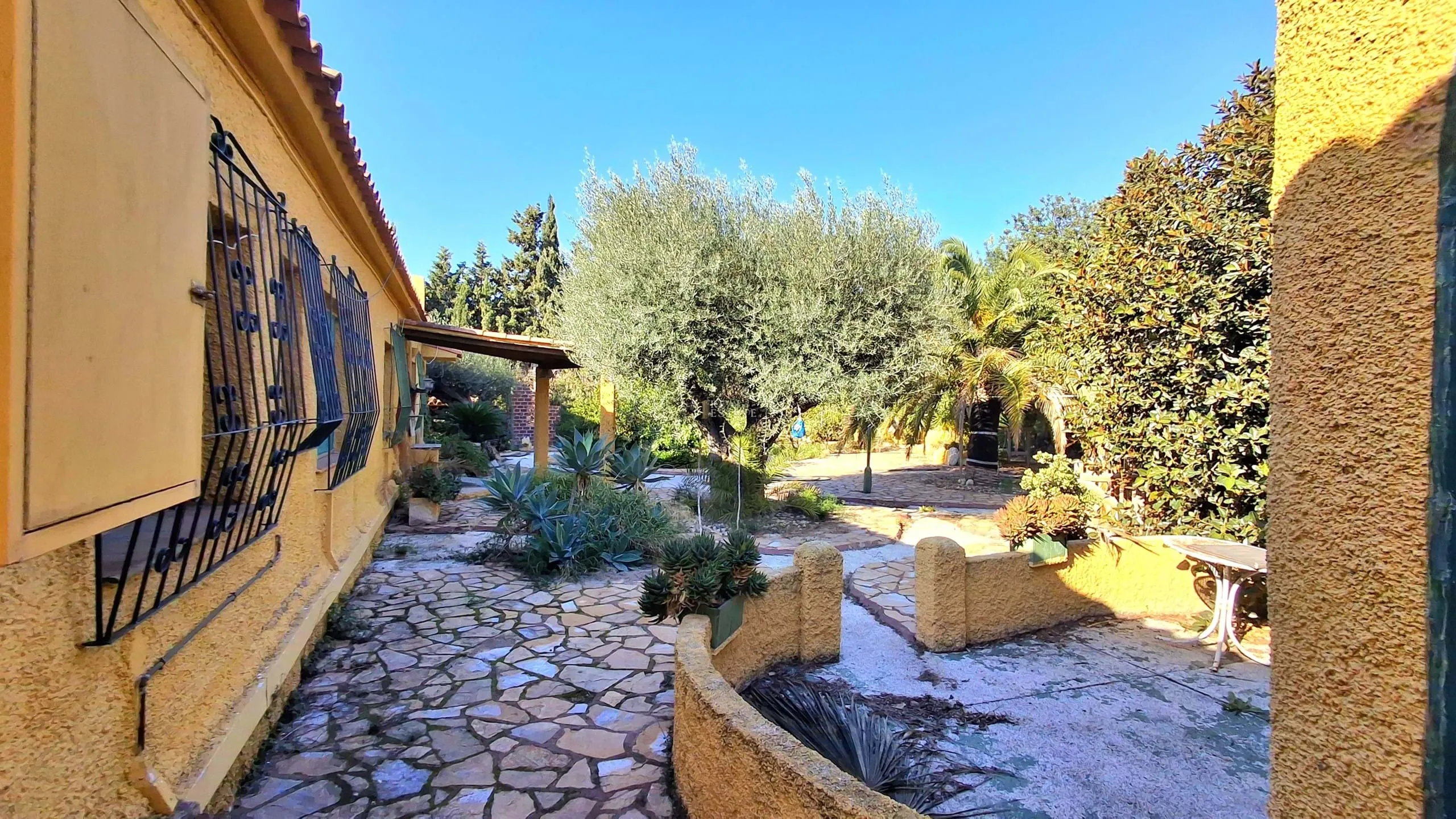 te koop in Mutxamel, Alicante, Spanje