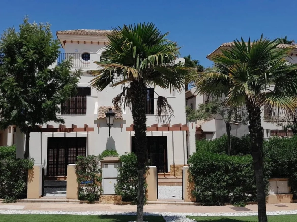 Villa te koop in Algorfa, Alicante, Spanje