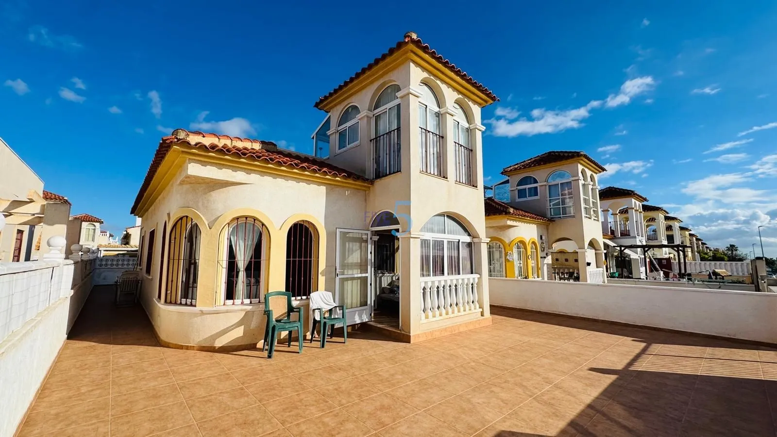 Villa te koop in Algorfa, Alicante, Spanje