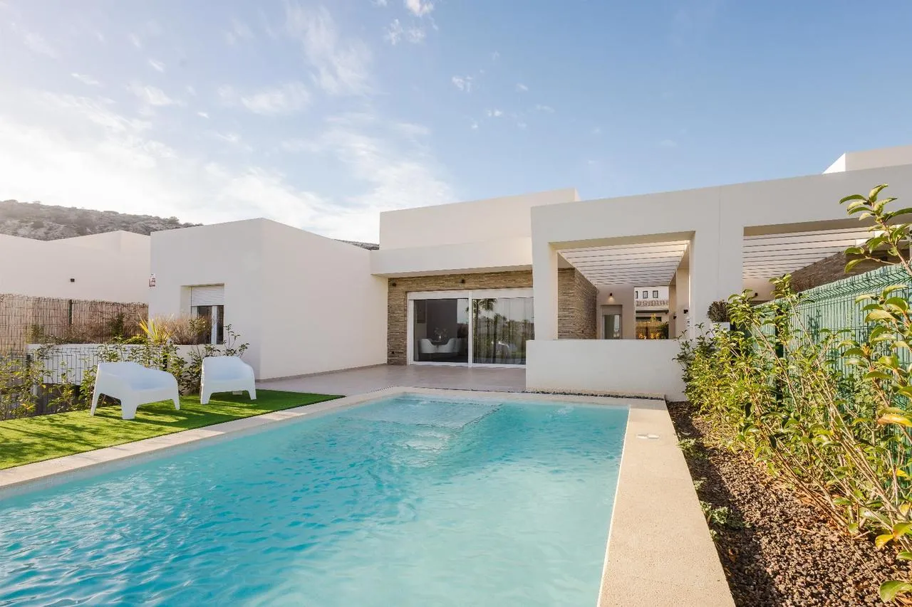 Villa te koop in Algorfa, Alicante, Spanje