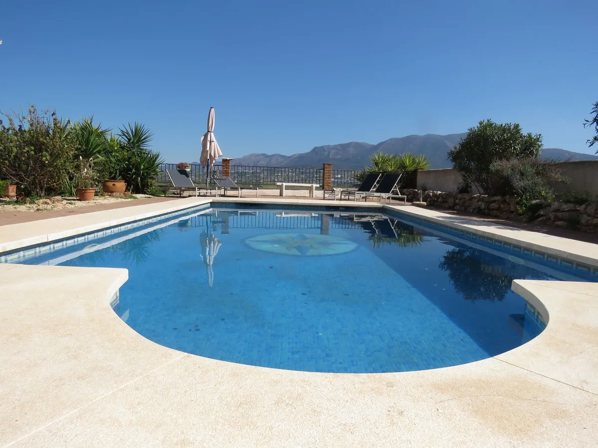 Villa te koop in Alhaurín el Grande, Malaga, Spanje
