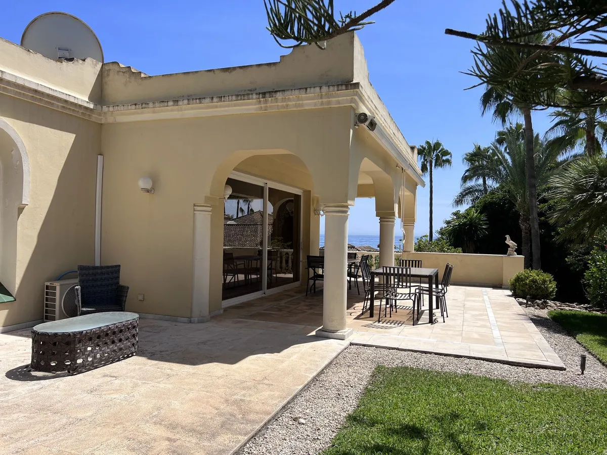 Villa te koop in Bahia de Marbella, Malaga, Spanje