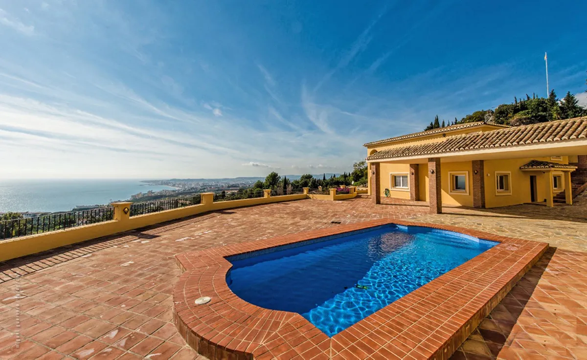 Villa te koop in Benalmadena, Malaga, Spanje