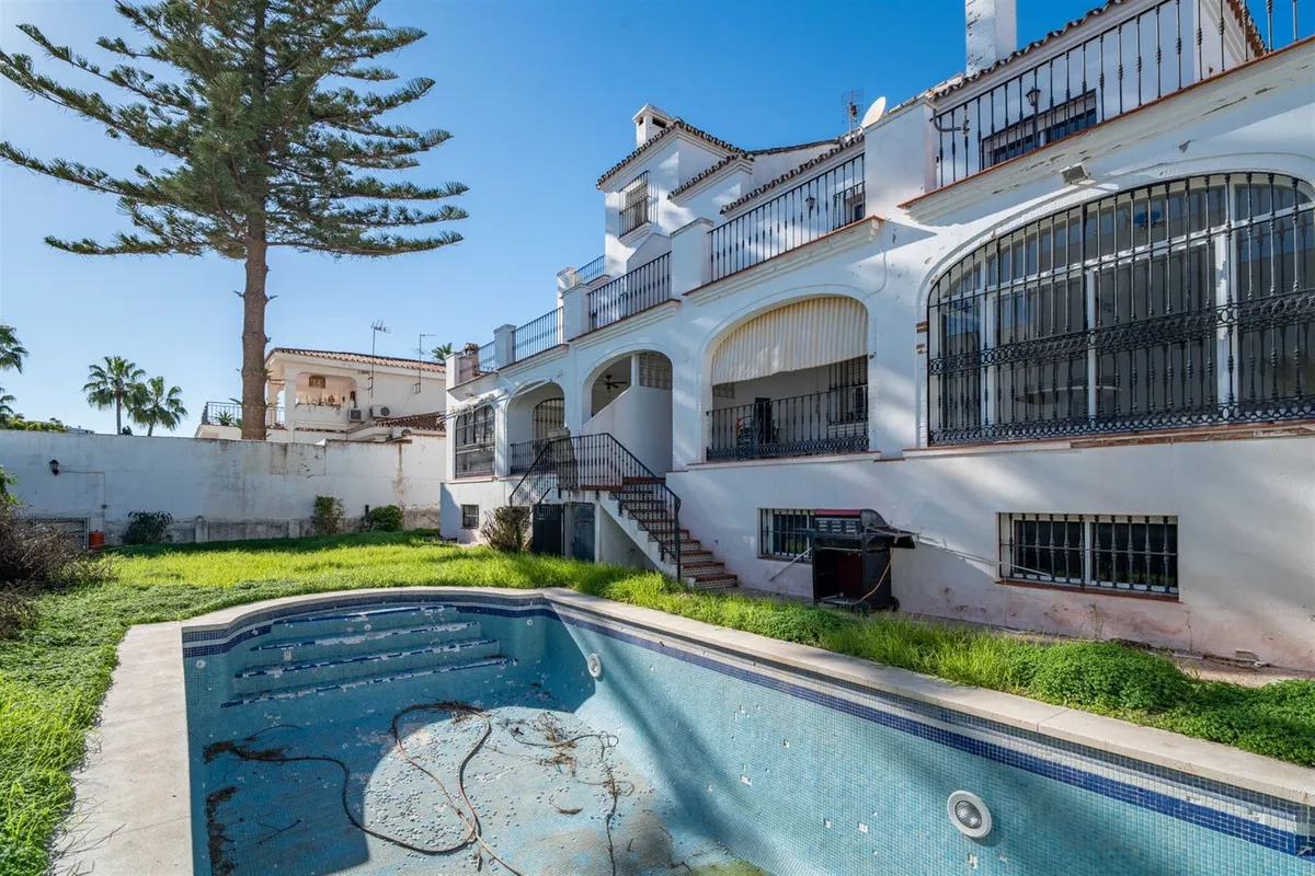 Villa te koop in Benalmadena, Malaga, Spanje