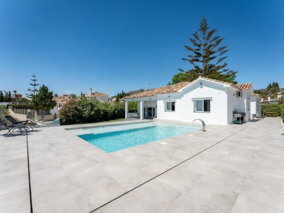 Villa te koop in Churriana, Malaga, Spanje
