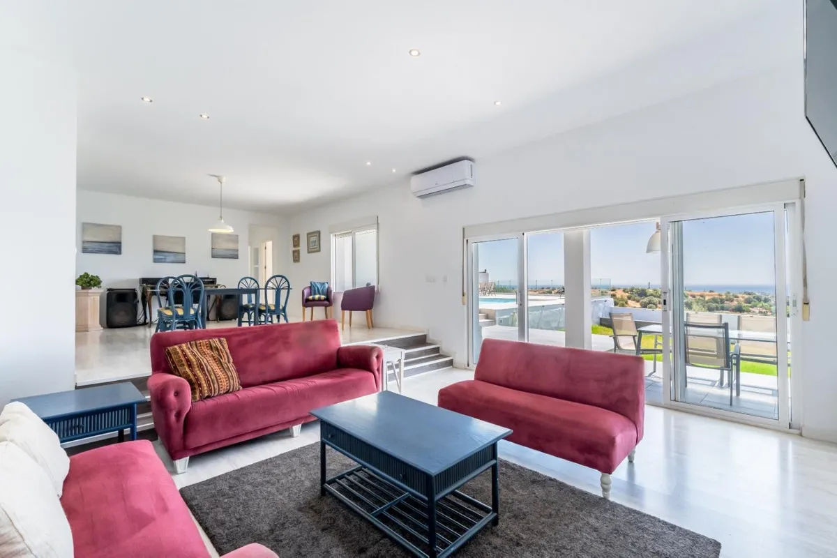 Villa te koop in Churriana, Malaga, Spanje Villa te koop in Churriana, Malaga, Spanje