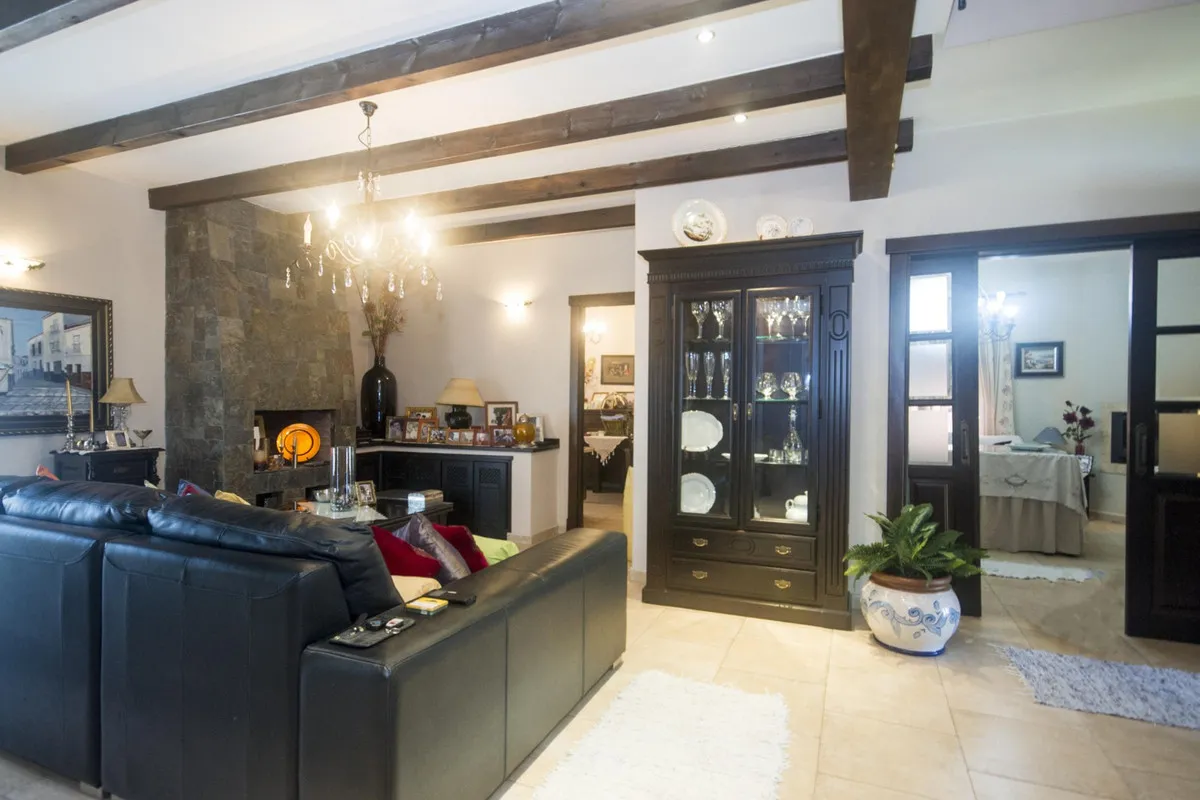 Villa te koop in Coín, Malaga, Spanje