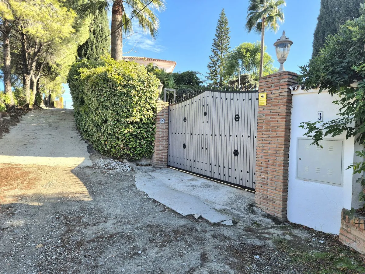 Villa te koop in Coín, Malaga, Spanje