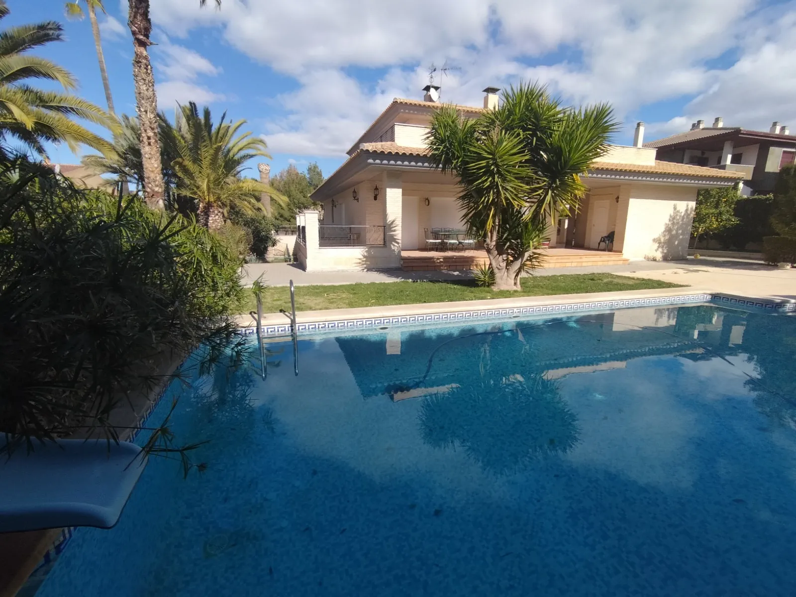 Villa te koop in Elda, Alicante, Spanje