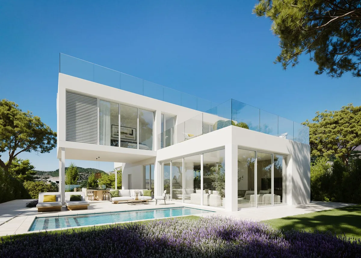 Villa te koop in Estepona, Malaga, Spanje