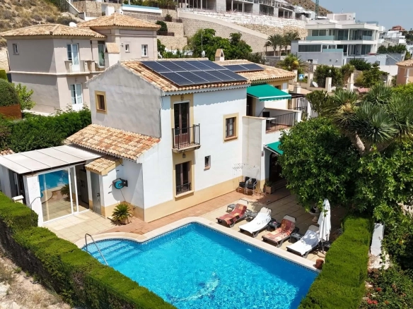 Villa te koop in Finestrat, Alicante, Spanje