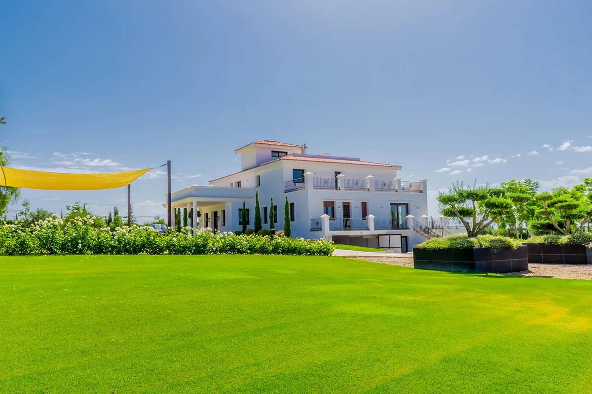 Villa te koop in Guadalmina Alta, Malaga, Spanje Villa te koop in Guadalmina Alta, Malaga, Spanje