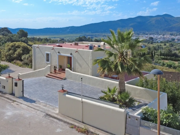Villa te koop in Jalon, Alicante, Spanje