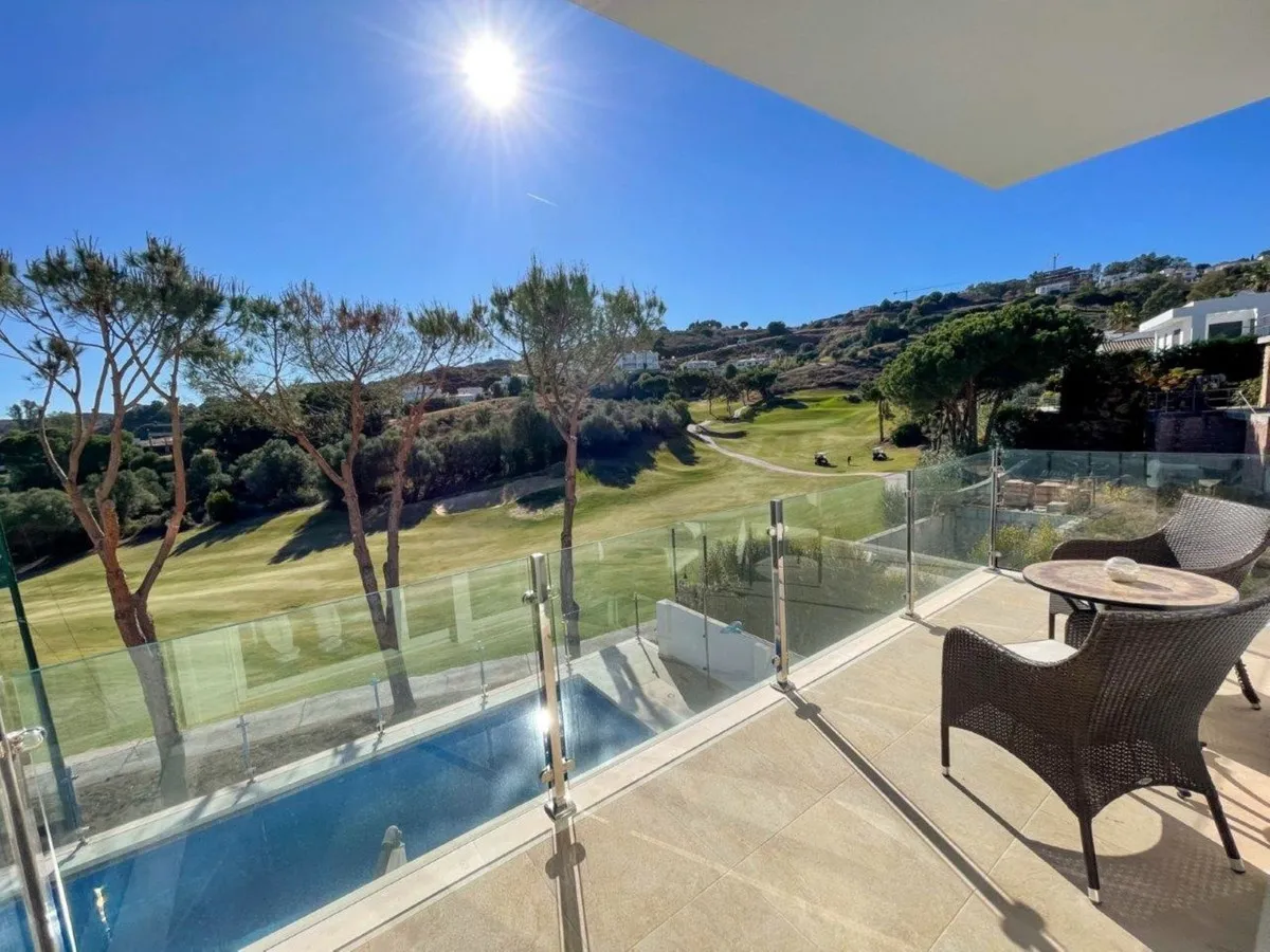 Villa te koop in La Cala Golf, Malaga, Spanje