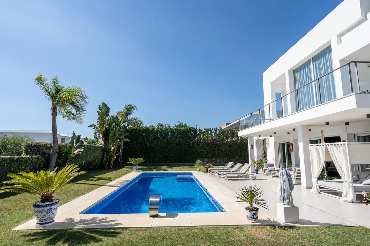 Villa te koop in La Quinta, Malaga, Spanje