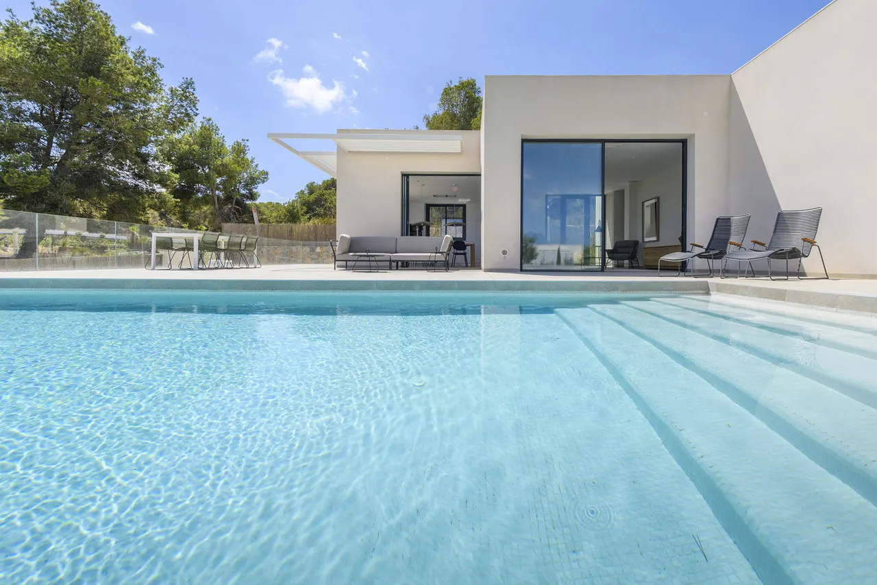 Villa te koop in Las Colinas Golf Resort, Alicante, Spanje