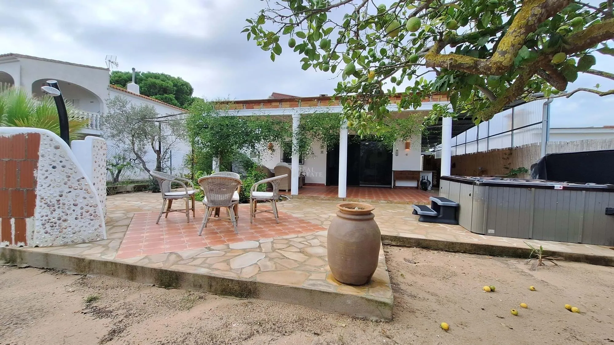 Villa te koop in Oliva, Valencia/València, Spanje