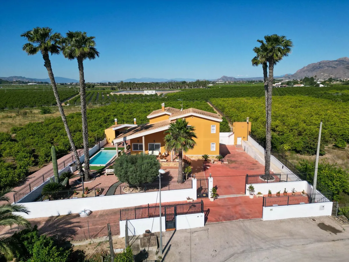Villa te koop in Orihuela, Alicante, Spanje