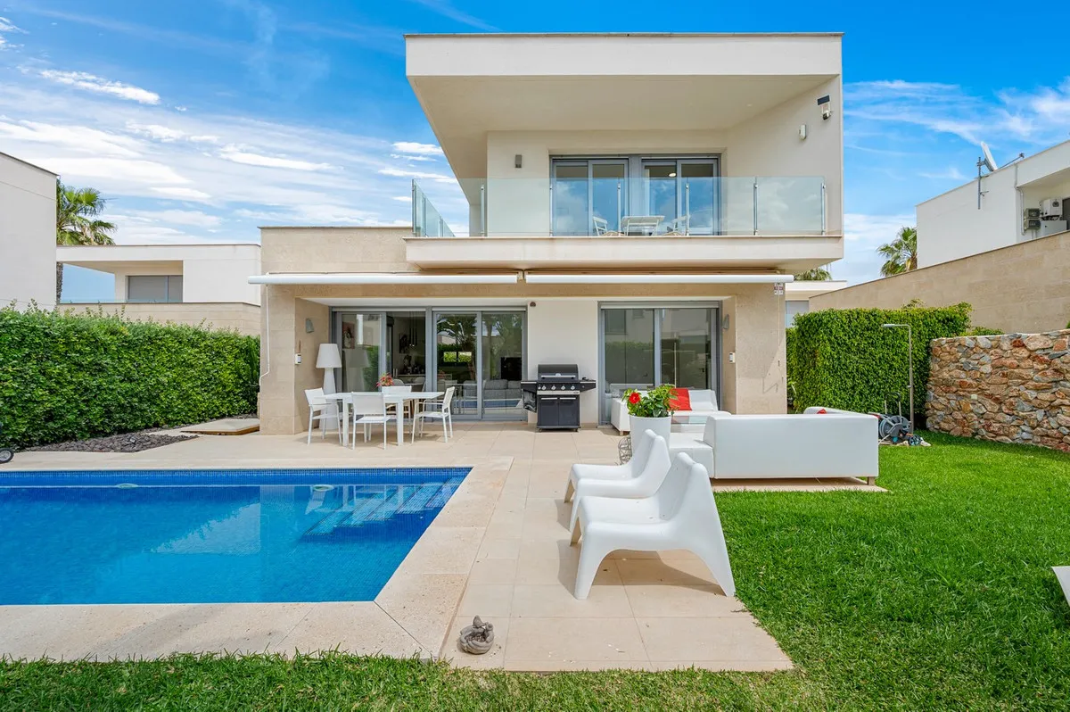 Villa te koop in Orihuela Costa, Alicante, Spanje