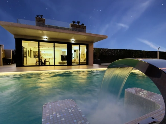 Villa te koop in Orihuela Costa, Alicante, Spanje