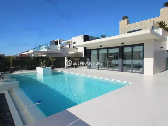 Villa te koop in Orihuela Costa, Costa Blanca South (Alicante), Spanje