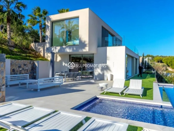 Villa te koop in Orihuela Costa, Costa Blanca South (Alicante), Spanje
