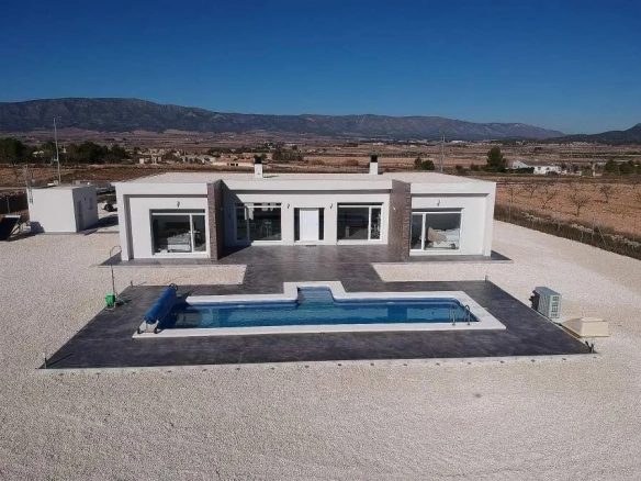 Villa te koop in Pinoso, Alicante, Spanje