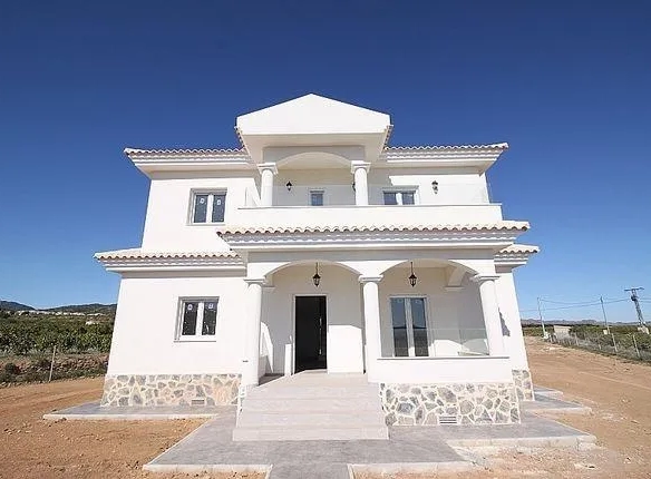 Villa te koop in Pinoso, Alicante, Spanje