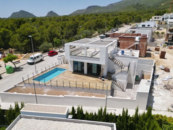 Villa te koop in Polop, Alicante, Spanje