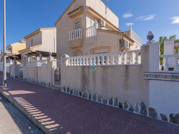 Villa te koop in Rojales, Alicante, Spanje