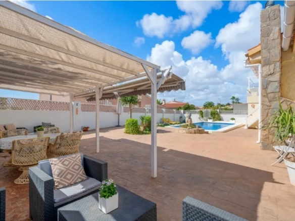 Villa te koop in Rojales, Alicante, Spanje