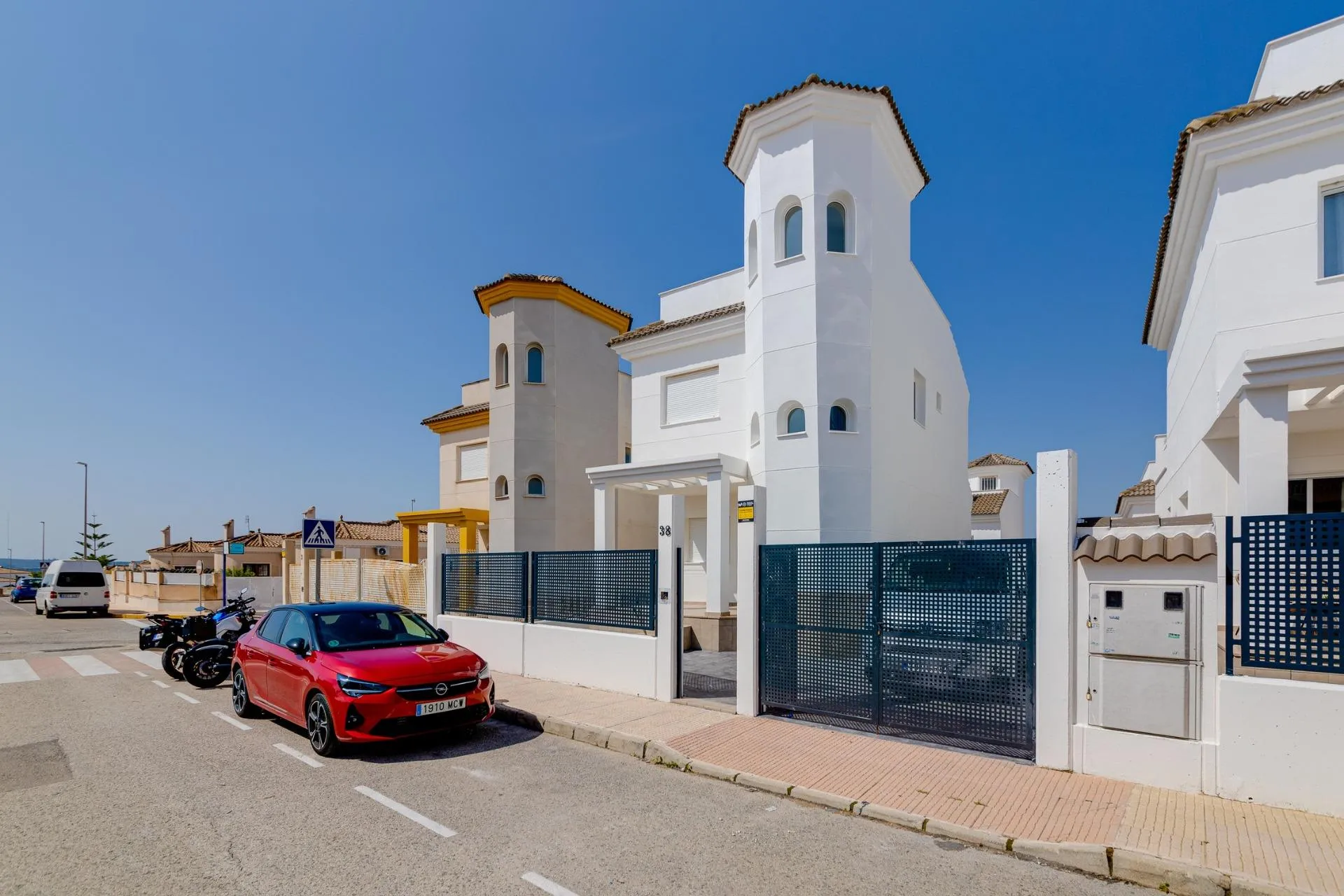 Villa te koop in San Fulgencio, Alicante, Spanje