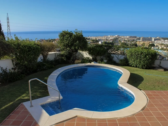 Villa te koop in Vélez-Málaga, Malaga, Spanje