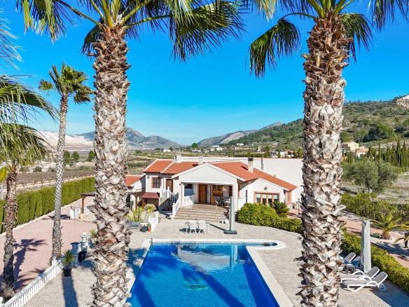Villa te koop