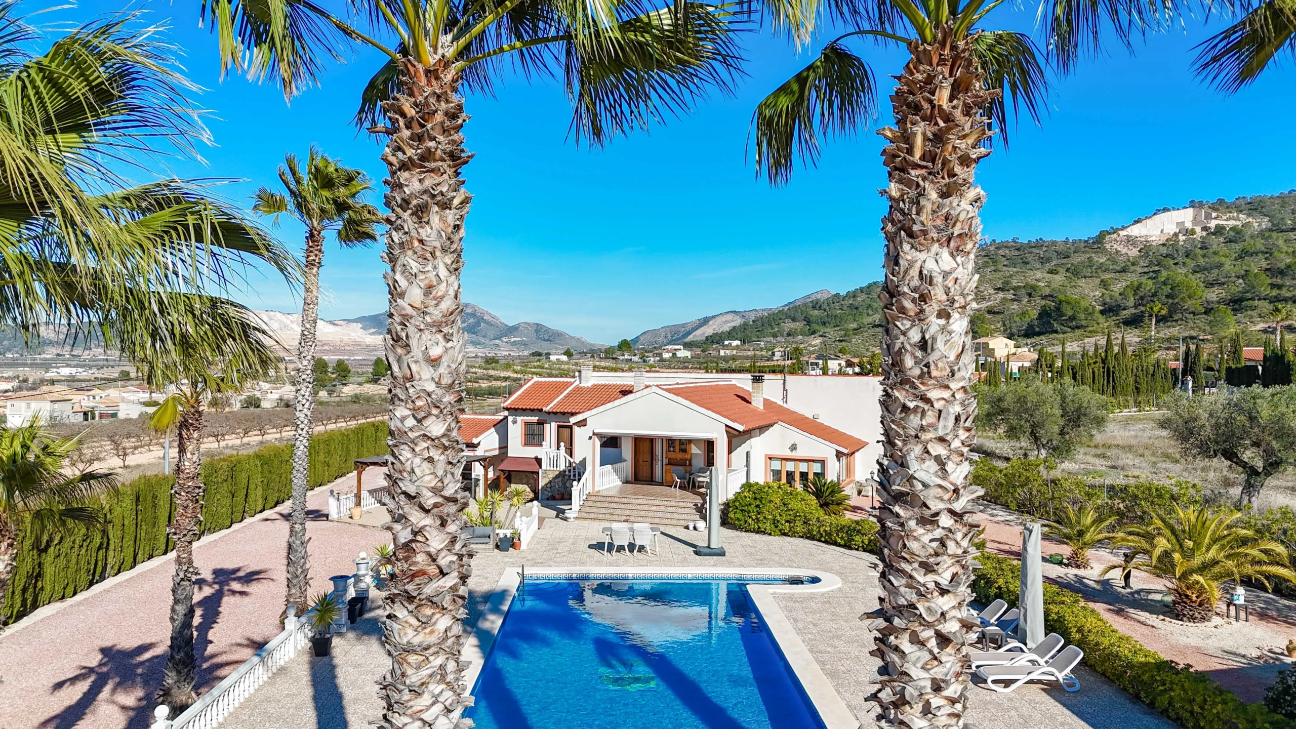 Villa te koop
