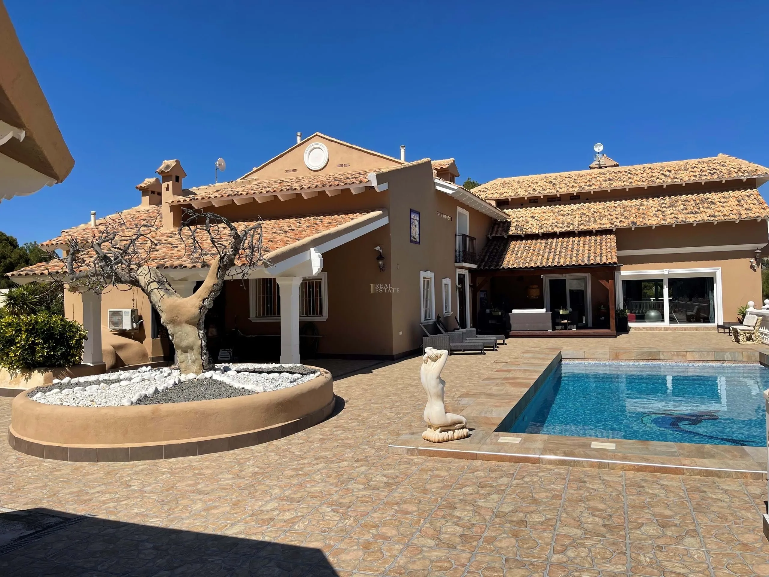 Villa te koop in Nucia (la), Alicante, Spanje