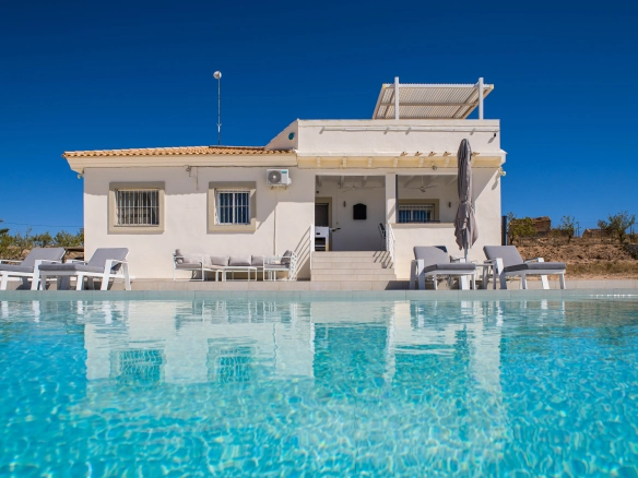 Villa te koop in Pinoso, Comunidad Valenciana, Spanje