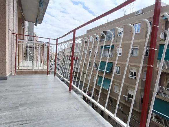 Appartement te koop in Elche/Elx, Alicante, Spanje